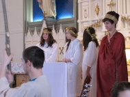 1 king 3 angels and a shepherd